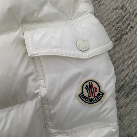 Mens White Moncler Down Jacket With Hood - Picture 3 of 10
